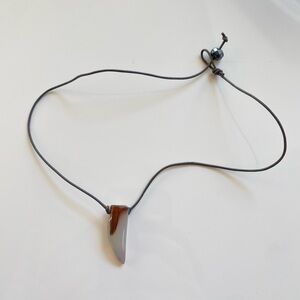 NWOT Horn Necklace